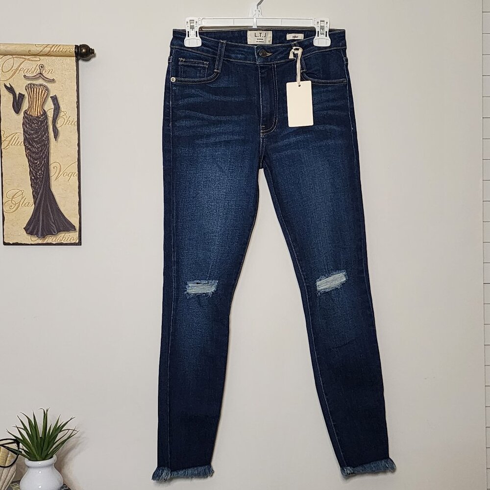L.T.J Letters to Juliet Distressed Skinny Jeans
